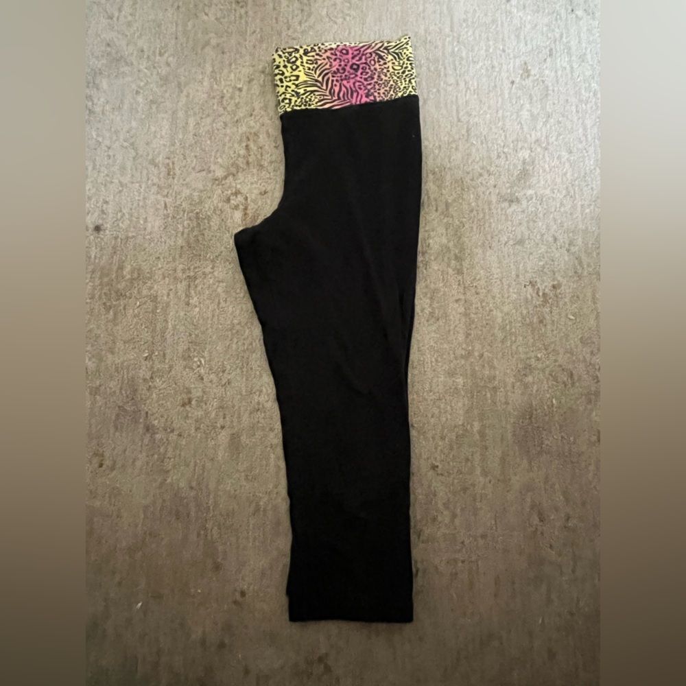 yoga pants